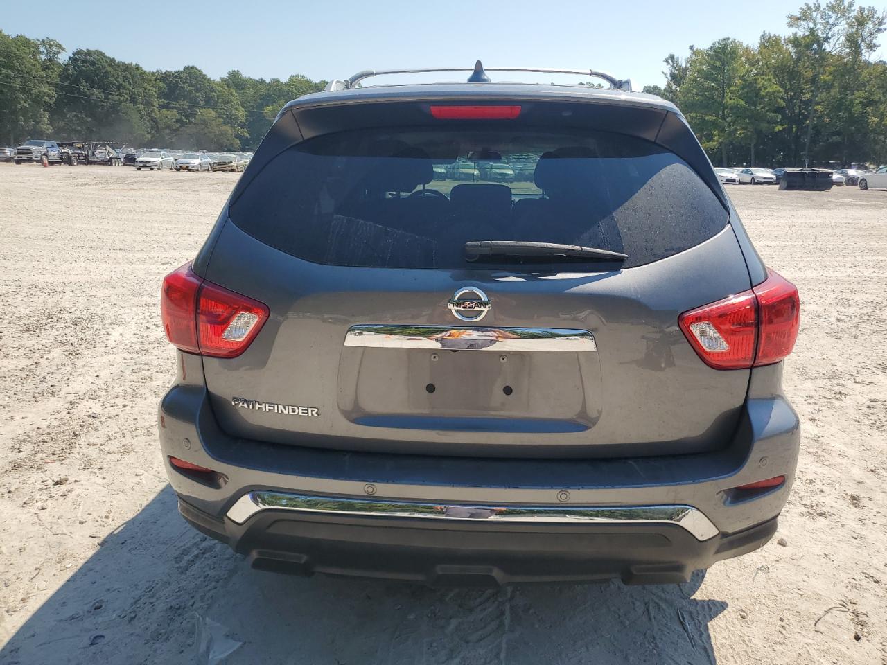 2019 Nissan Pathfinder S VIN: 5N1DR2MN6KC639215 Lot: 71620455