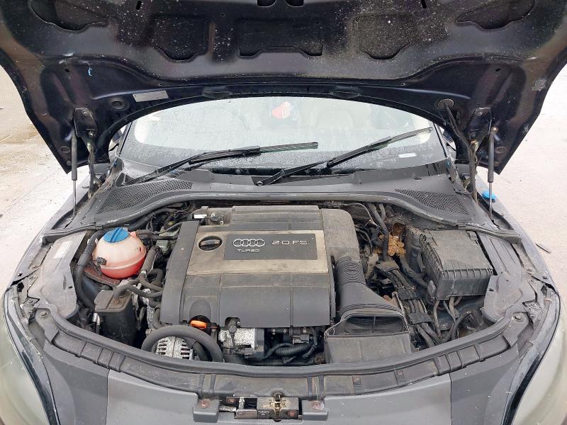 2006 AUDI TT 