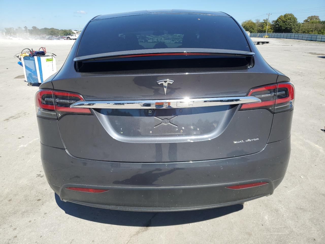 2021 Tesla Model X VIN: 5YJXCDE23MF322467 Lot: 84558005