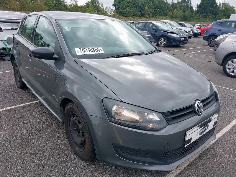 2014 VOLKSWAGEN POLO S