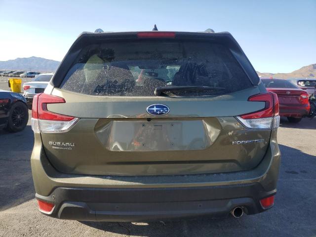  SUBARU FORESTER 2024 Зеленый