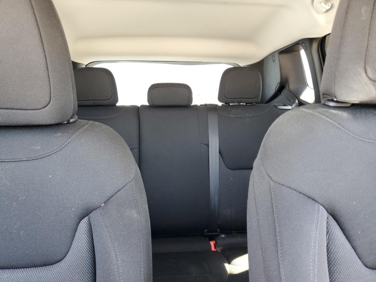 2023 Jeep Renegade Latitude VIN: ZACNJDB16PPP68678 Lot: 83947215