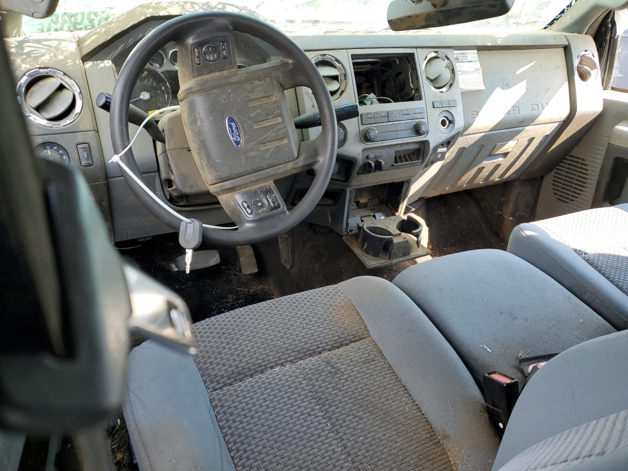 2015 Ford F250 Super Duty VIN: 1FT7W2B63FED17132 Lot: 70852935