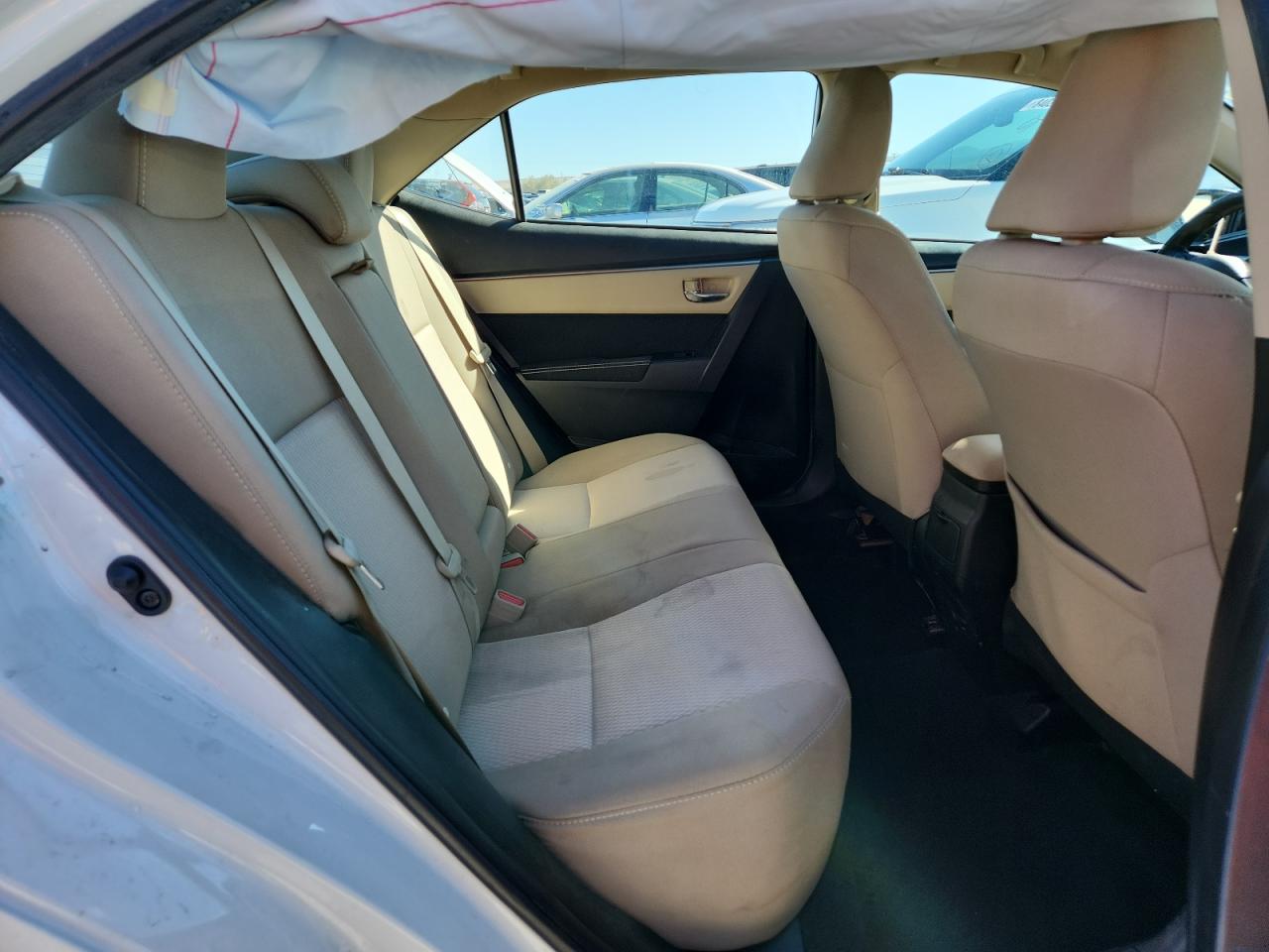 2015 Toyota Corolla L VIN: 5YFBURHE3FP245018 Lot: 81093465