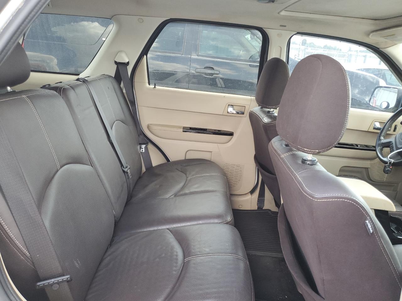 2008 Mazda Tribute I VIN: 4F2CZ02Z88KM04193 Lot: 71690645
