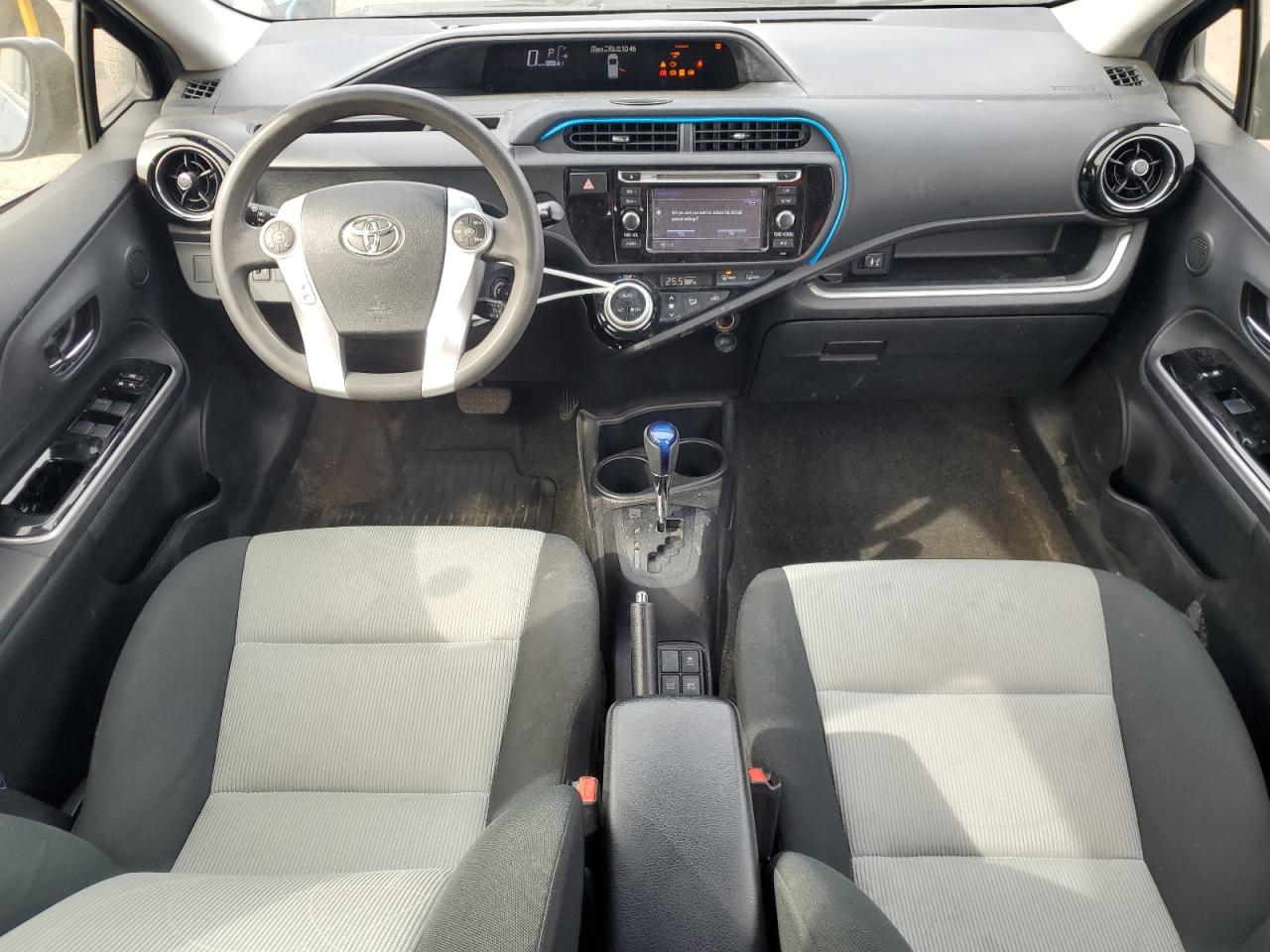 2015 Toyota Prius C VIN: JTDKDTB38F1586973 Lot: 84793045