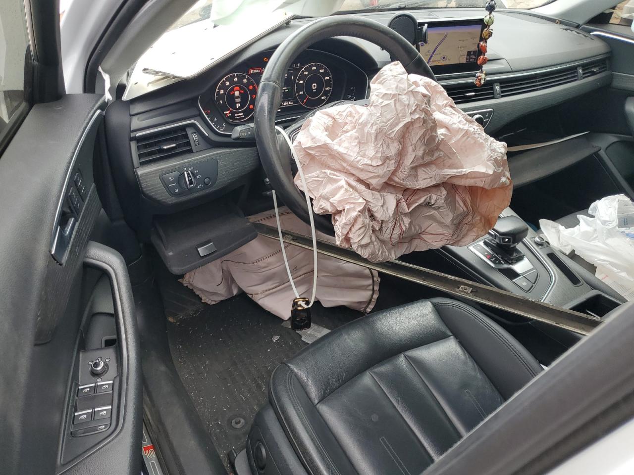 2017 Audi A4 Ultra Premium VIN: WAUKMAF48HN058981 Lot: 80941305