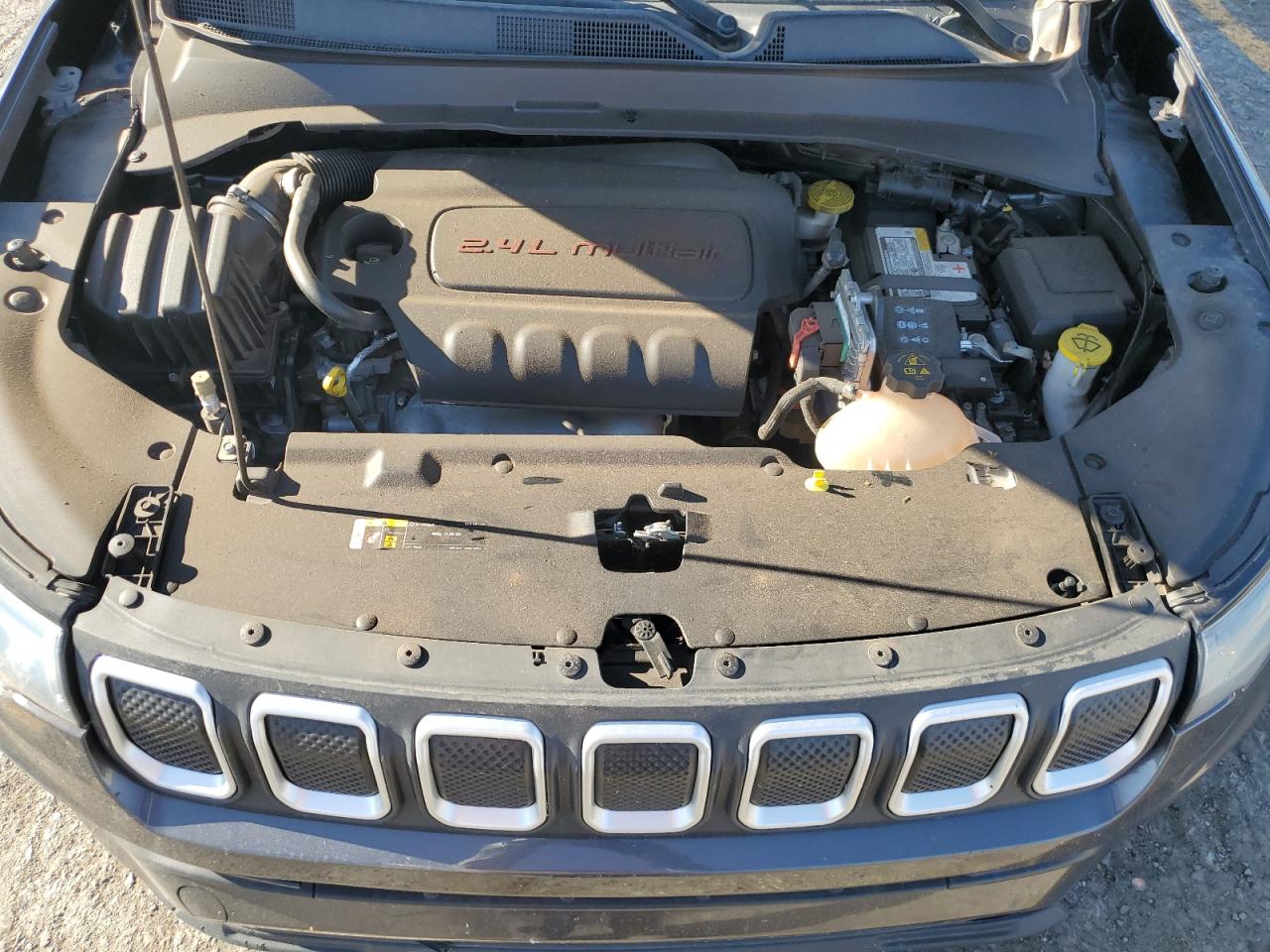 2022 Jeep Compass Latitude VIN: 3C4NJDBB4NT143181 Lot: 70955395