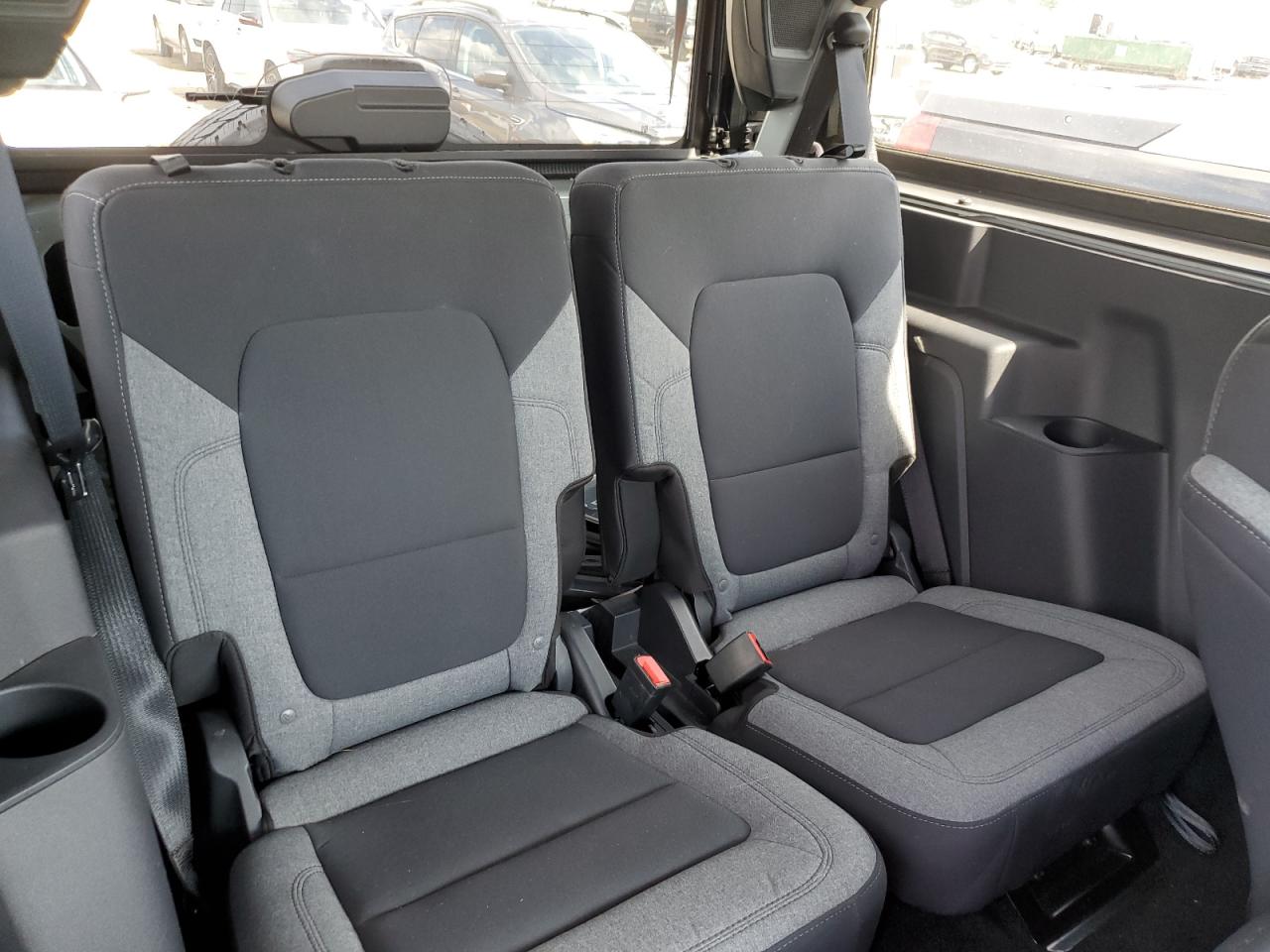 2022 Ford Bronco Base VIN: 1FMDE5AH4NLB18509 Lot: 80621955
