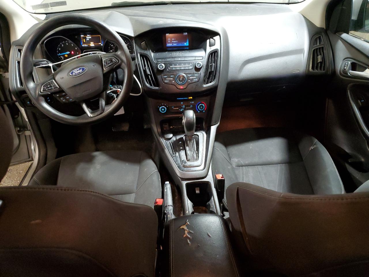 2018 Ford Focus Se VIN: 1FADP3F26JL206761 Lot: 81601205