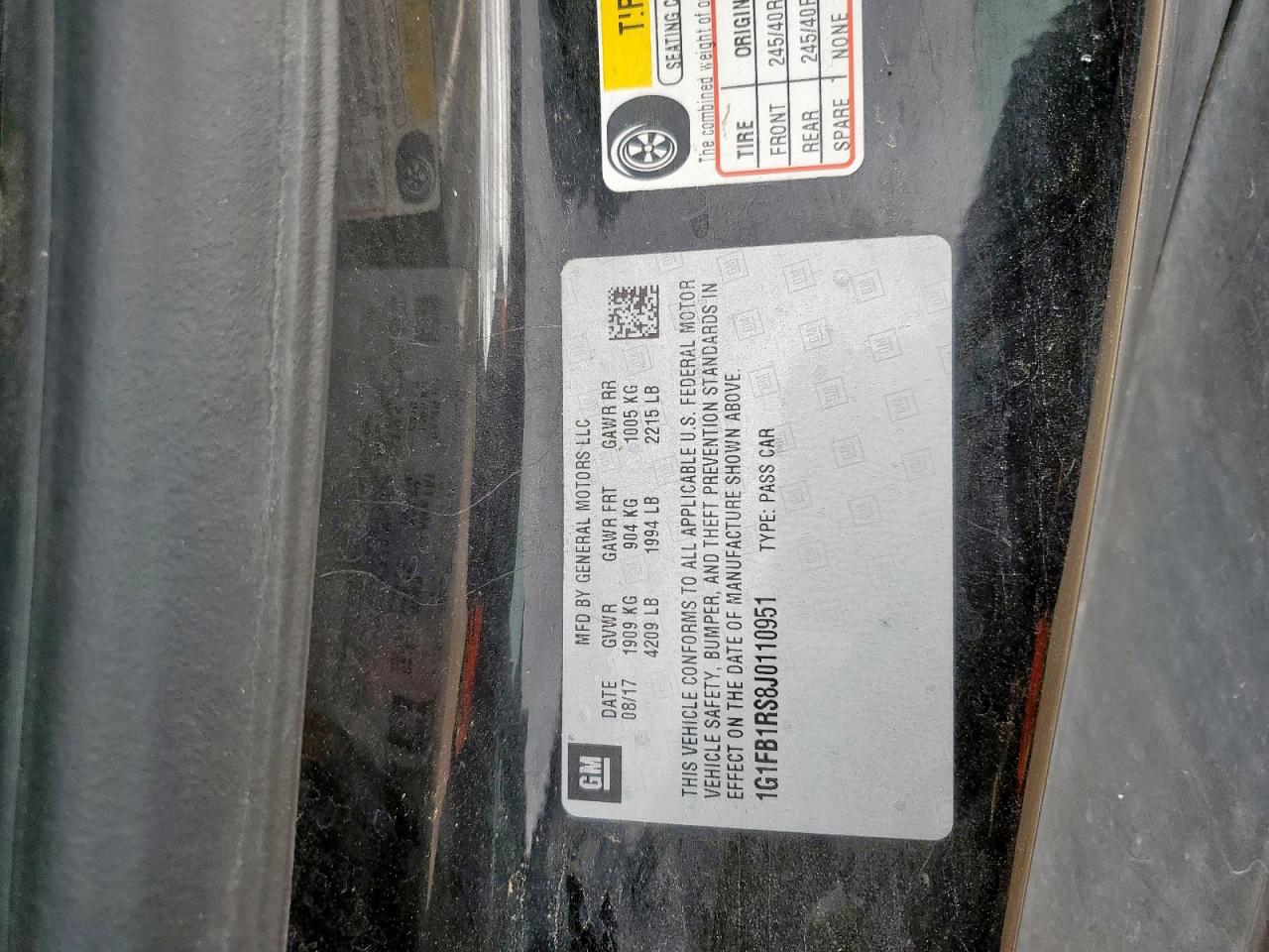 2018 Chevrolet Camaro Lt VIN: 1G1FB1RS8J0110951 Lot: 81680395