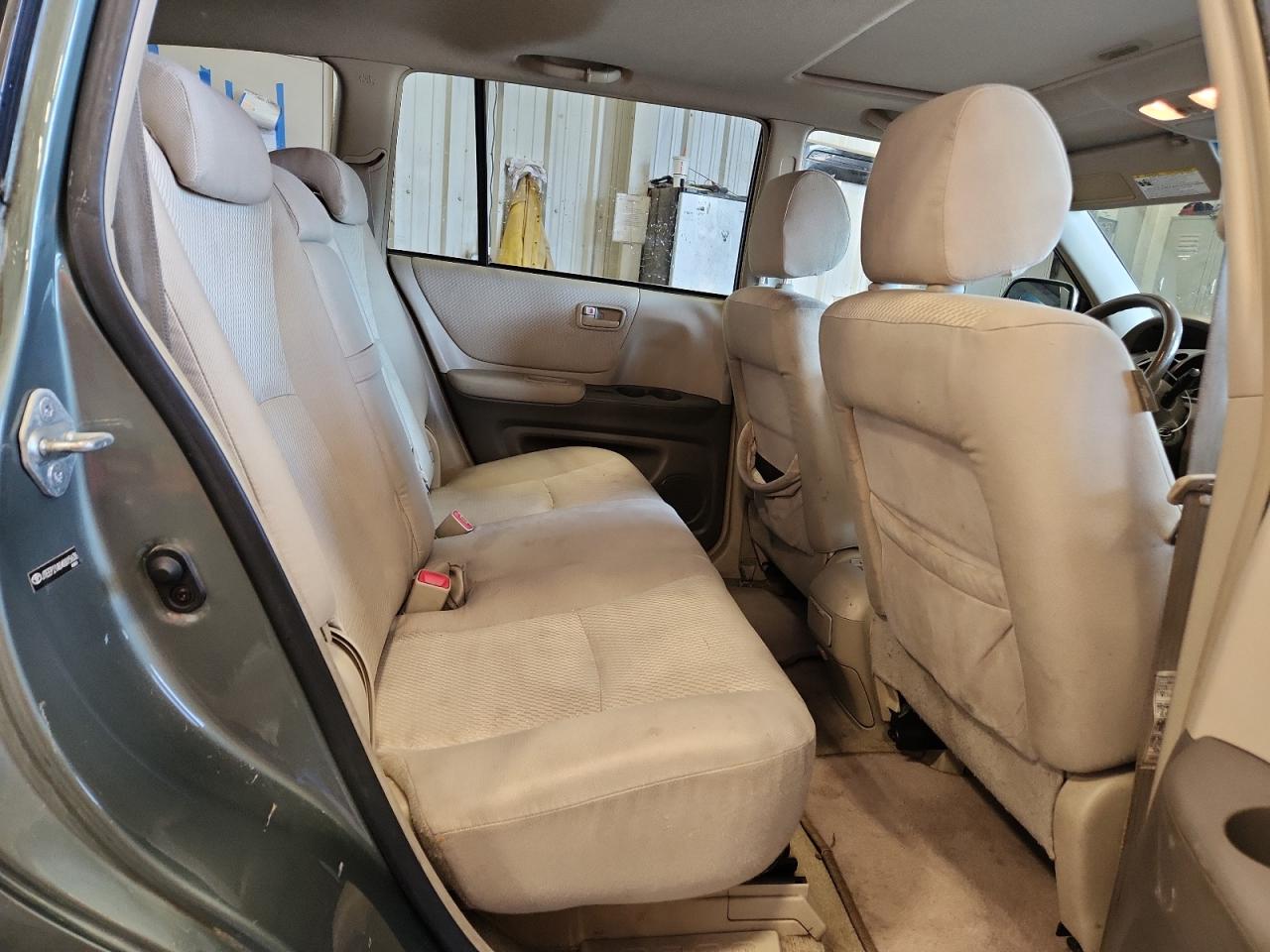 2004 Toyota Highlander VIN: JTEEP21A040015636 Lot: 72001875