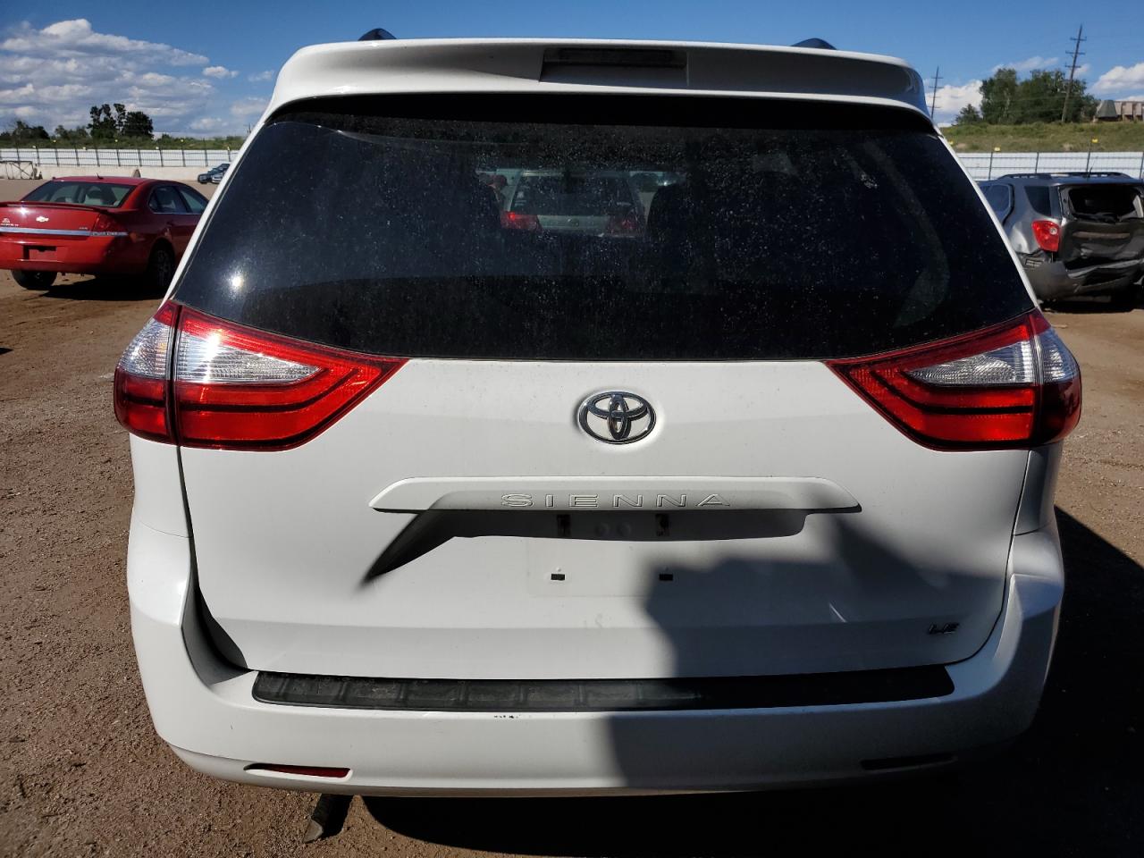 2016 Toyota Sienna Le VIN: 5TDKK3DC2GS741802 Lot: 80831925