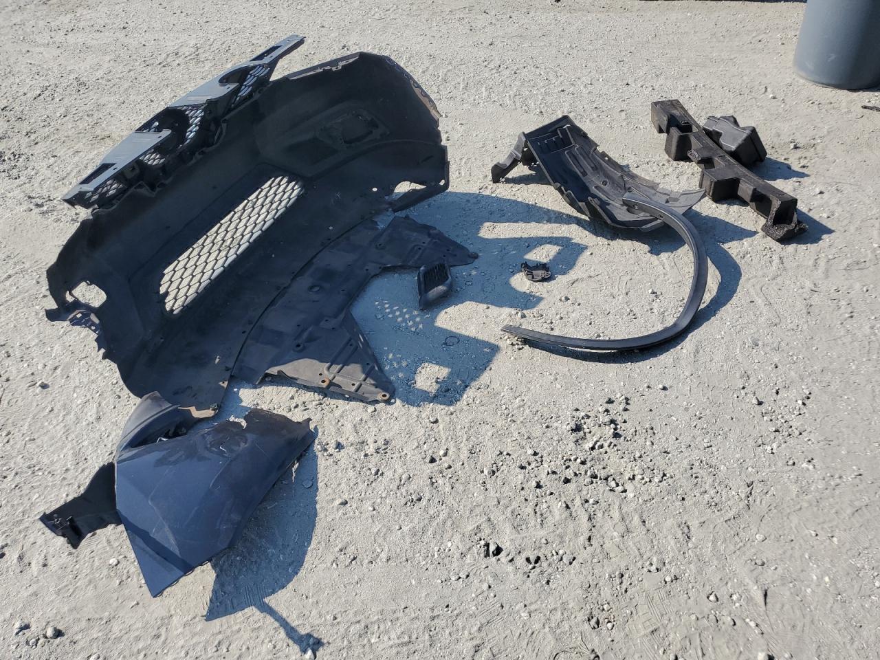 2015 Nissan Rogue S VIN: KNMAT2MT3FP551146 Lot: 82066265