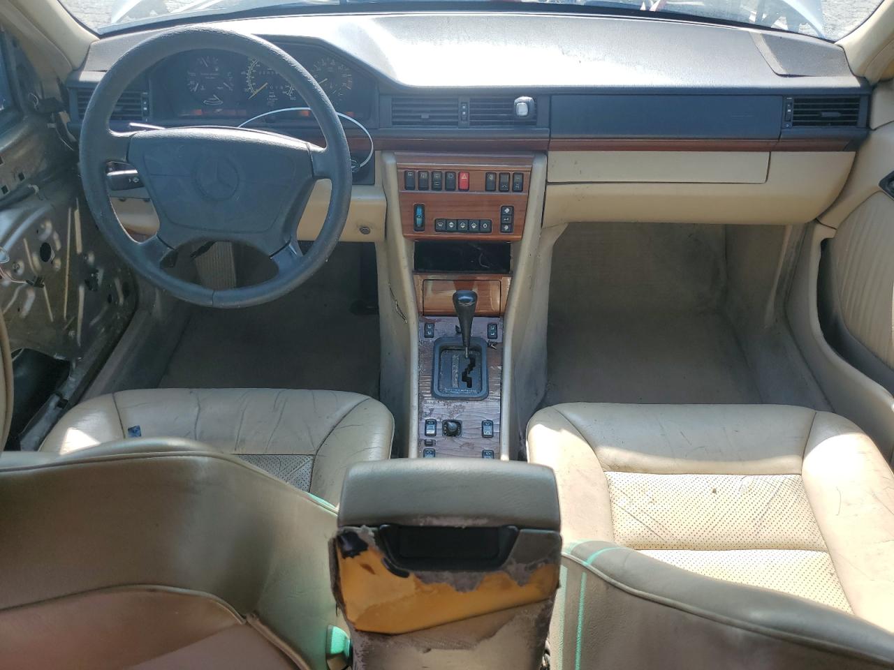 1995 Mercedes-Benz E 320 VIN: WDBEA92E0SF316321 Lot: 71488915