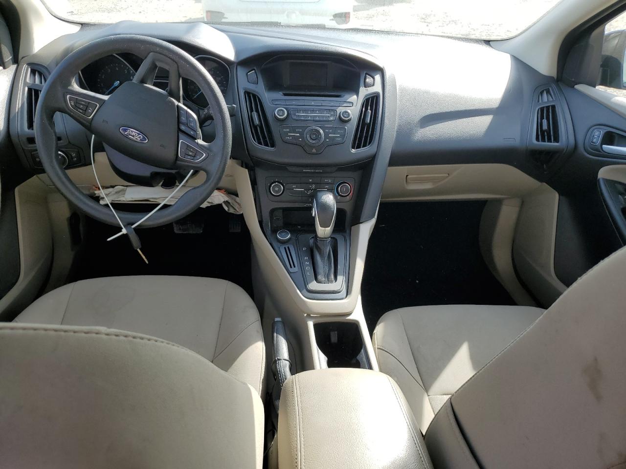 2017 Ford Focus Se VIN: 1FADP3F28HL336177 Lot: 84820835