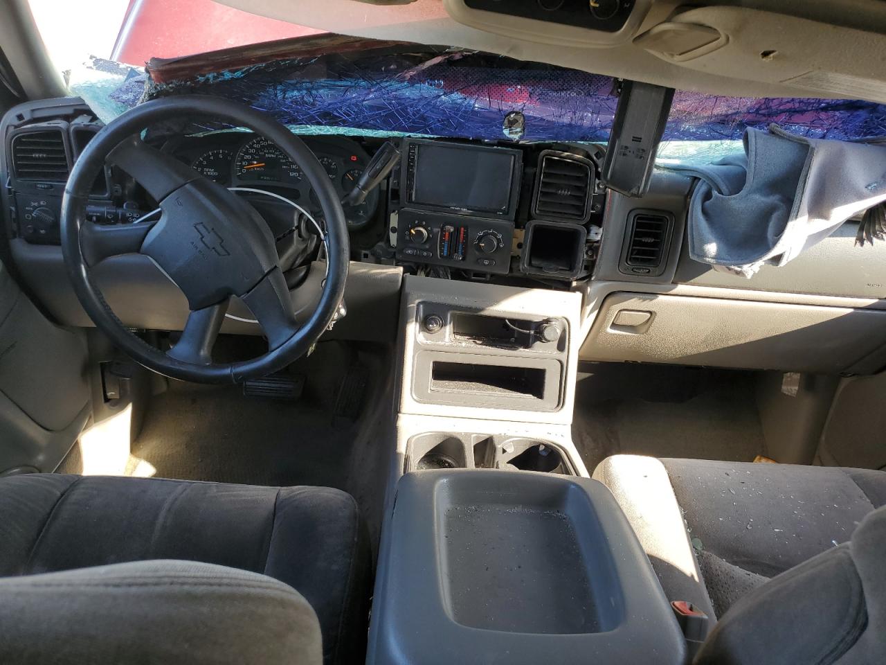 2004 Chevrolet Tahoe C1500 VIN: 1GNEC13Z44R113570 Lot: 84066995