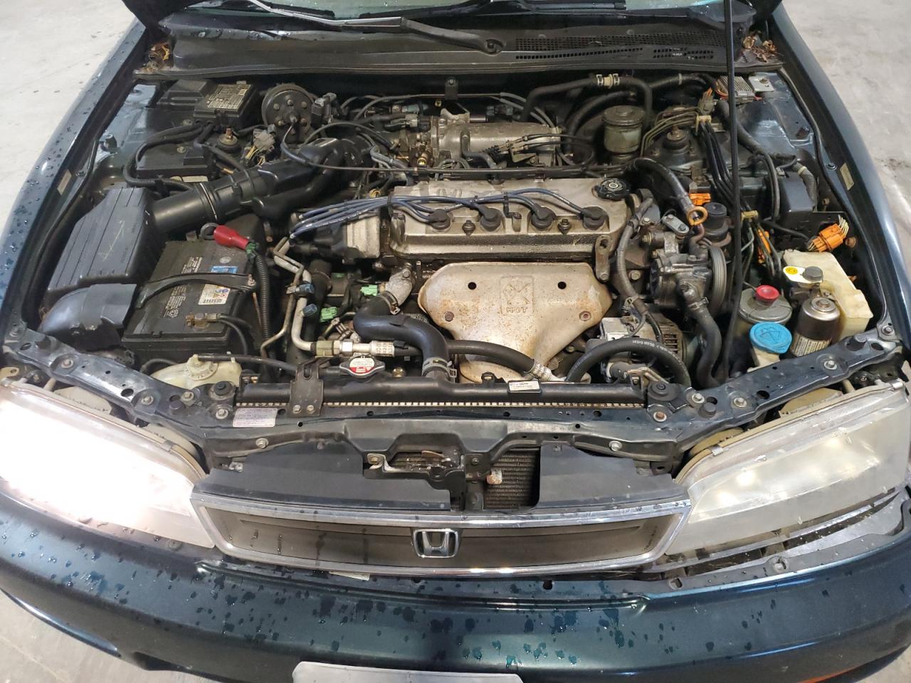 1996 Honda Accord Ex VIN: 1HGCE1899TA003440 Lot: 71966855