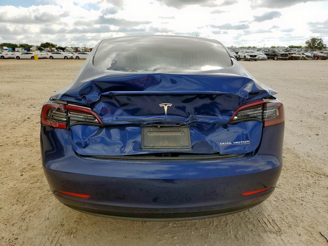 2019 Tesla Model 3 VIN: 5YJ3E1EB5KF437317 Lot: 80793535