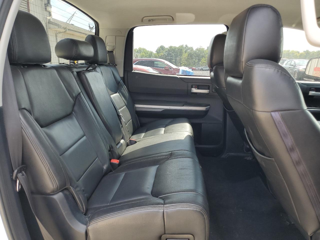 2014 Toyota Tundra Crewmax Sr5 VIN: 5TFDW5F19EX351808 Lot: 83992995