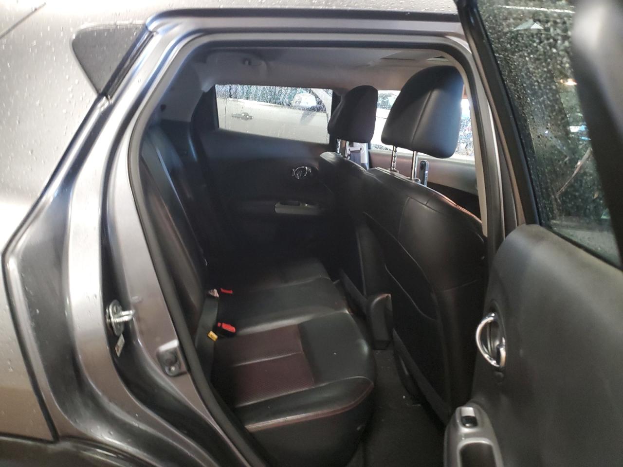 2014 Nissan Juke S VIN: JN8AF5MV8ET484001 Lot: 84279765