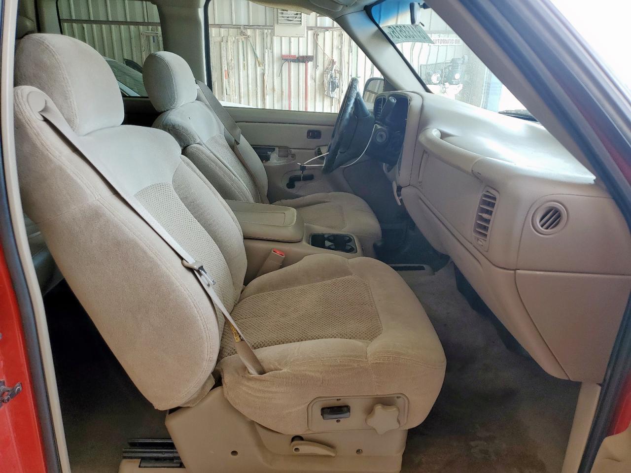 2001 Chevrolet Silverado K2500 Heavy Duty VIN: 1GCHK29U81E164079 Lot: 81133515