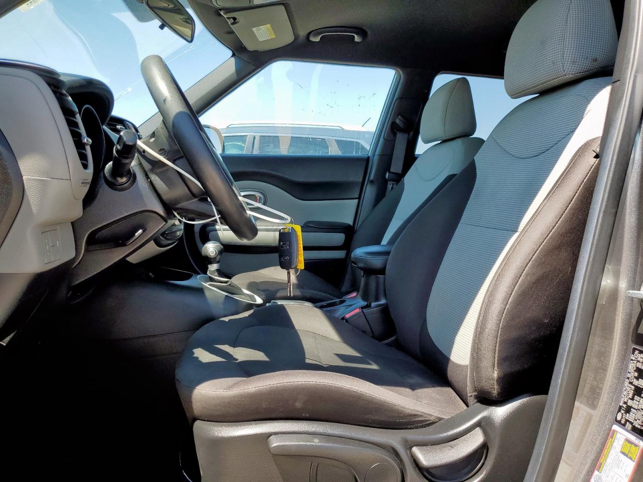 2017 Kia Soul VIN: KNDJN2A23H7479972 Lot: 71471425