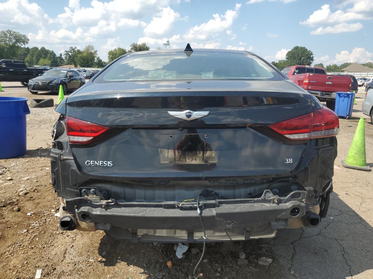 2016 Hyundai Genesis 3.8L VIN: KMHGN4JE5GU113118 Lot: 80153875