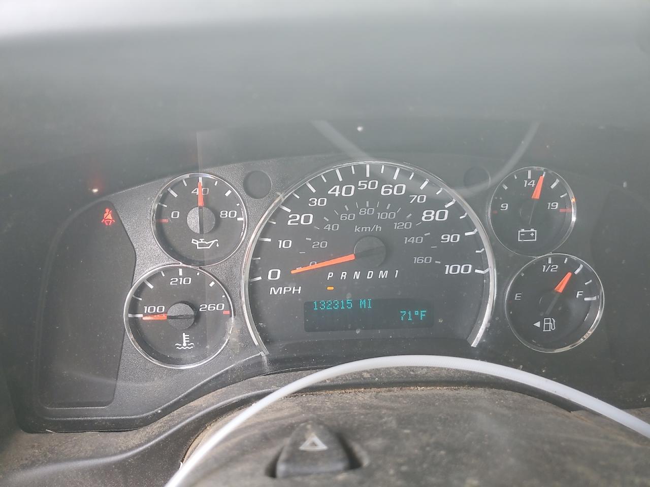 2017 Chevrolet Express VIN: 1GB0GRFG2H1133132 Lot: 71857155