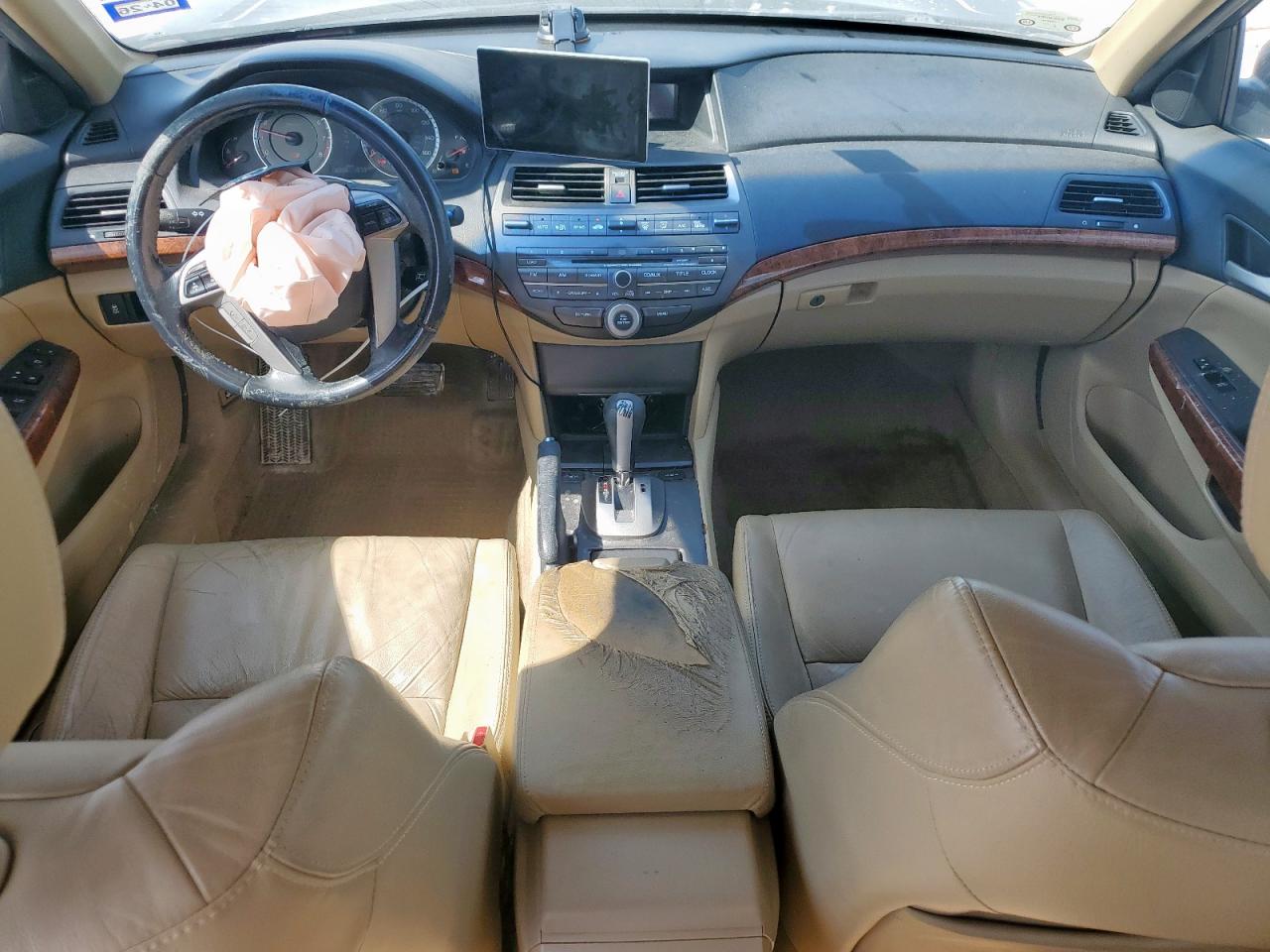 2011 Honda Accord Exl VIN: 1HGCP2F82BA100374 Lot: 84230185