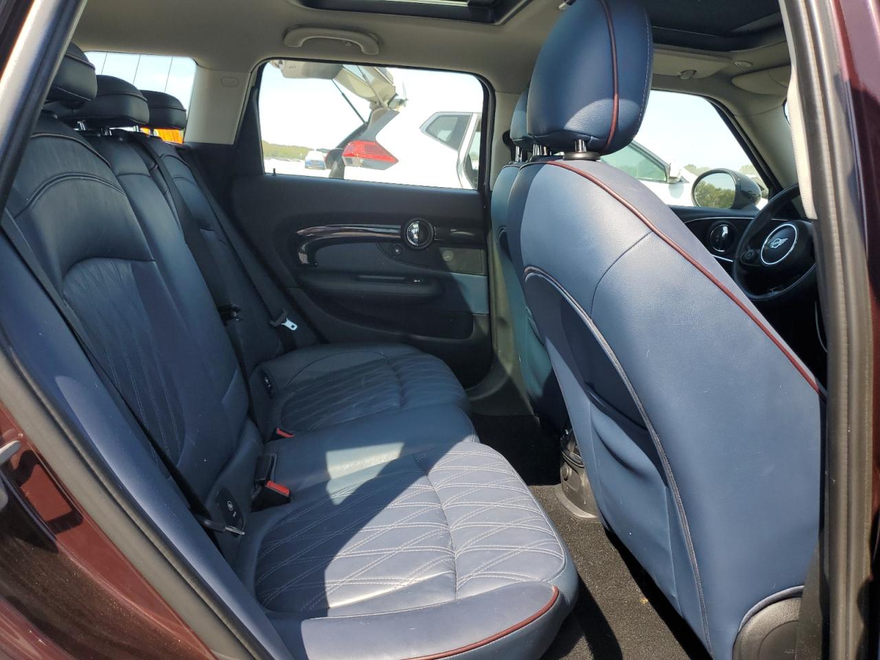 2016 Mini Cooper S Clubman VIN: WMWLN9C52G2B31018 Lot: 81508405