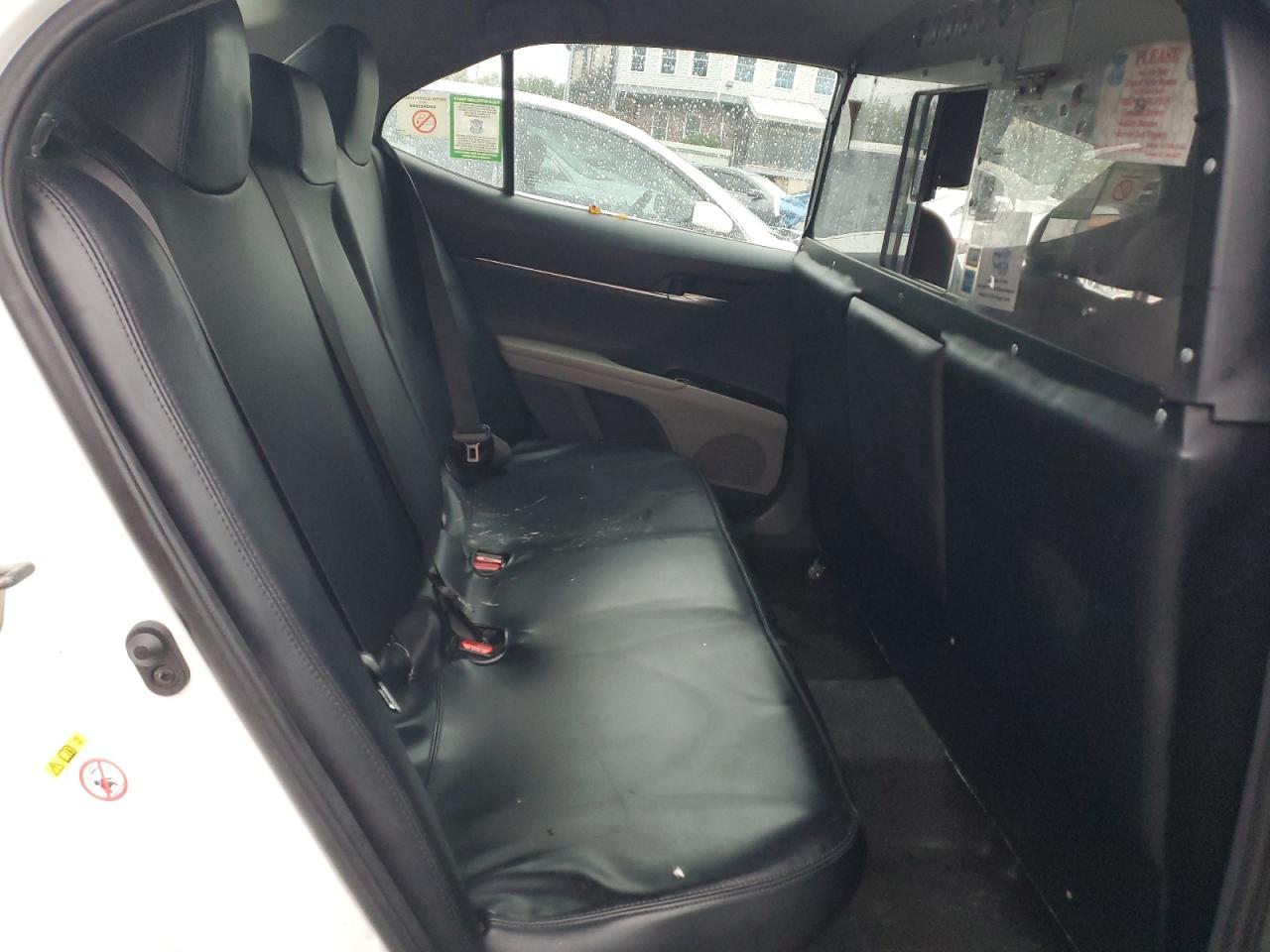 2019 Toyota Camry Le VIN: 4T1B31HK6KU006792 Lot: 82053925