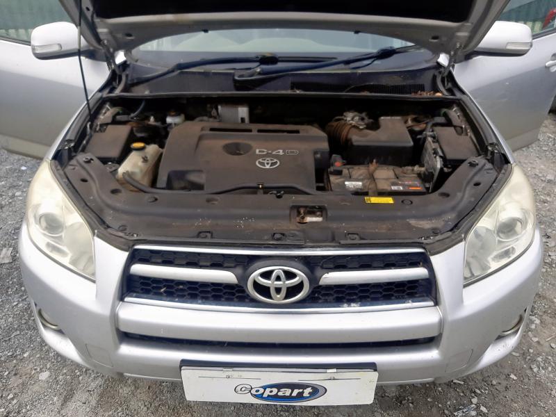 2009 TOYOTA RAV4 XT-R D-4D 