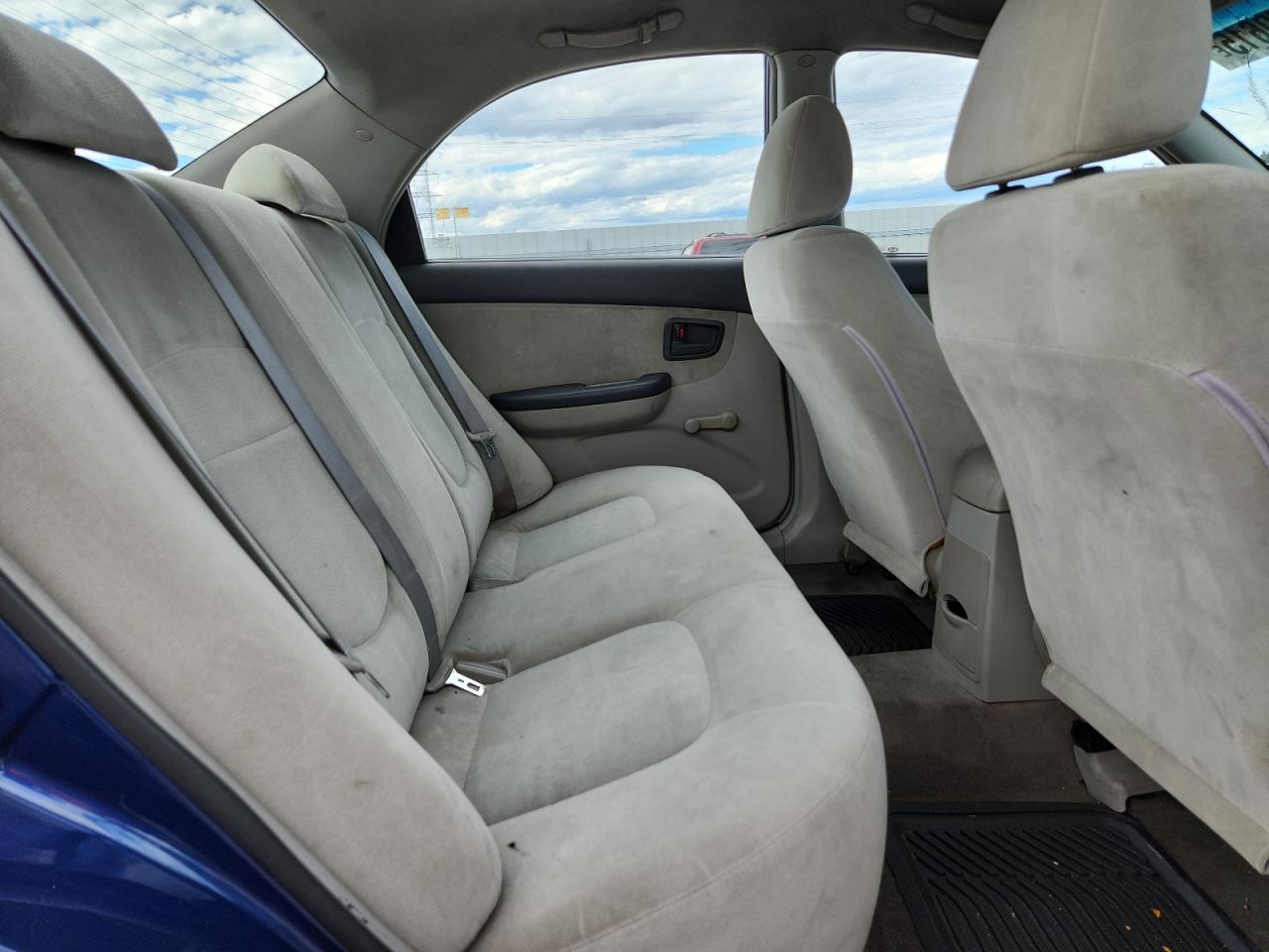 2005 Kia Spectra Lx VIN: KNAFE121555174175 Lot: 83979615