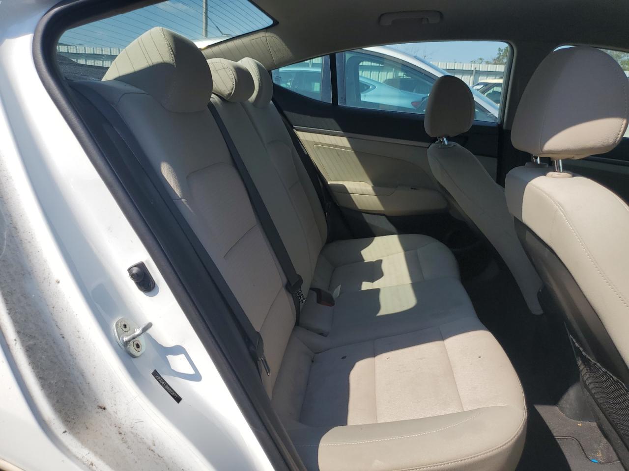 2017 Hyundai Elantra Se VIN: 5NPD84LF2HH022677 Lot: 81258025