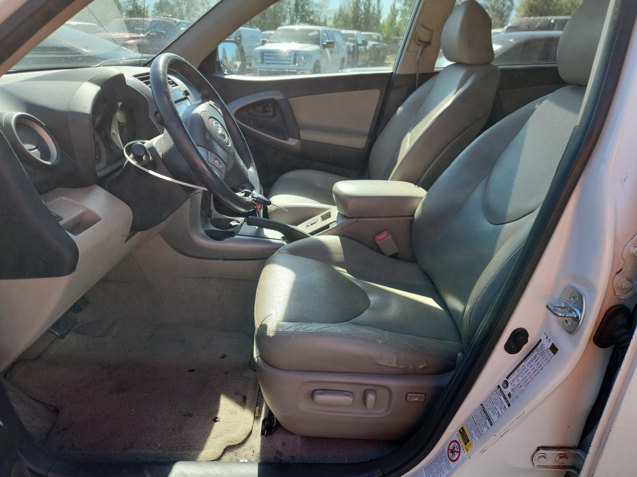 2008 Toyota Rav4 Limited VIN: JTMBK31V285044093 Lot: 84001325