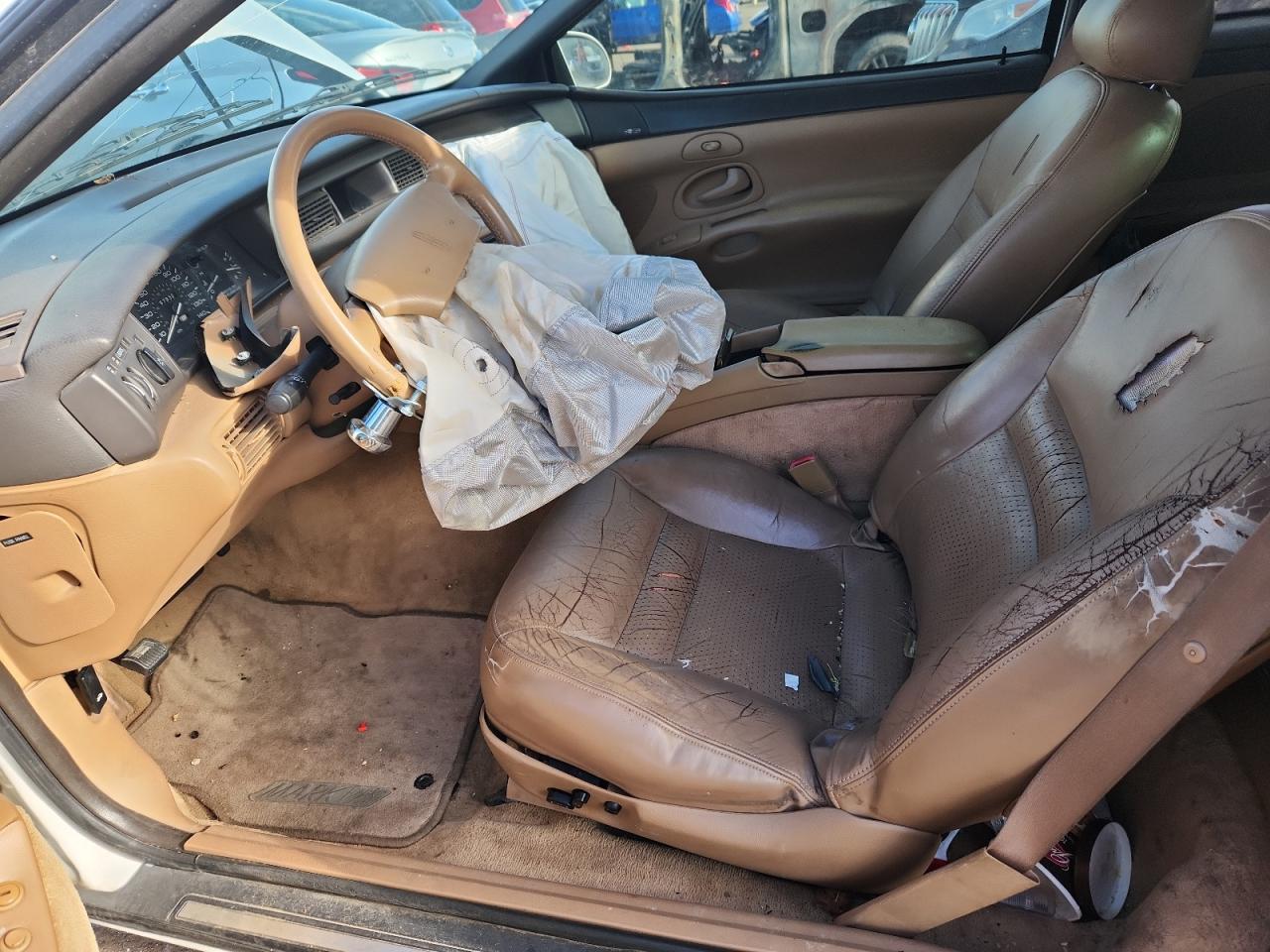 1996 Lincoln Mark Viii Base VIN: 1LNLM91V0TY724188 Lot: 84204745