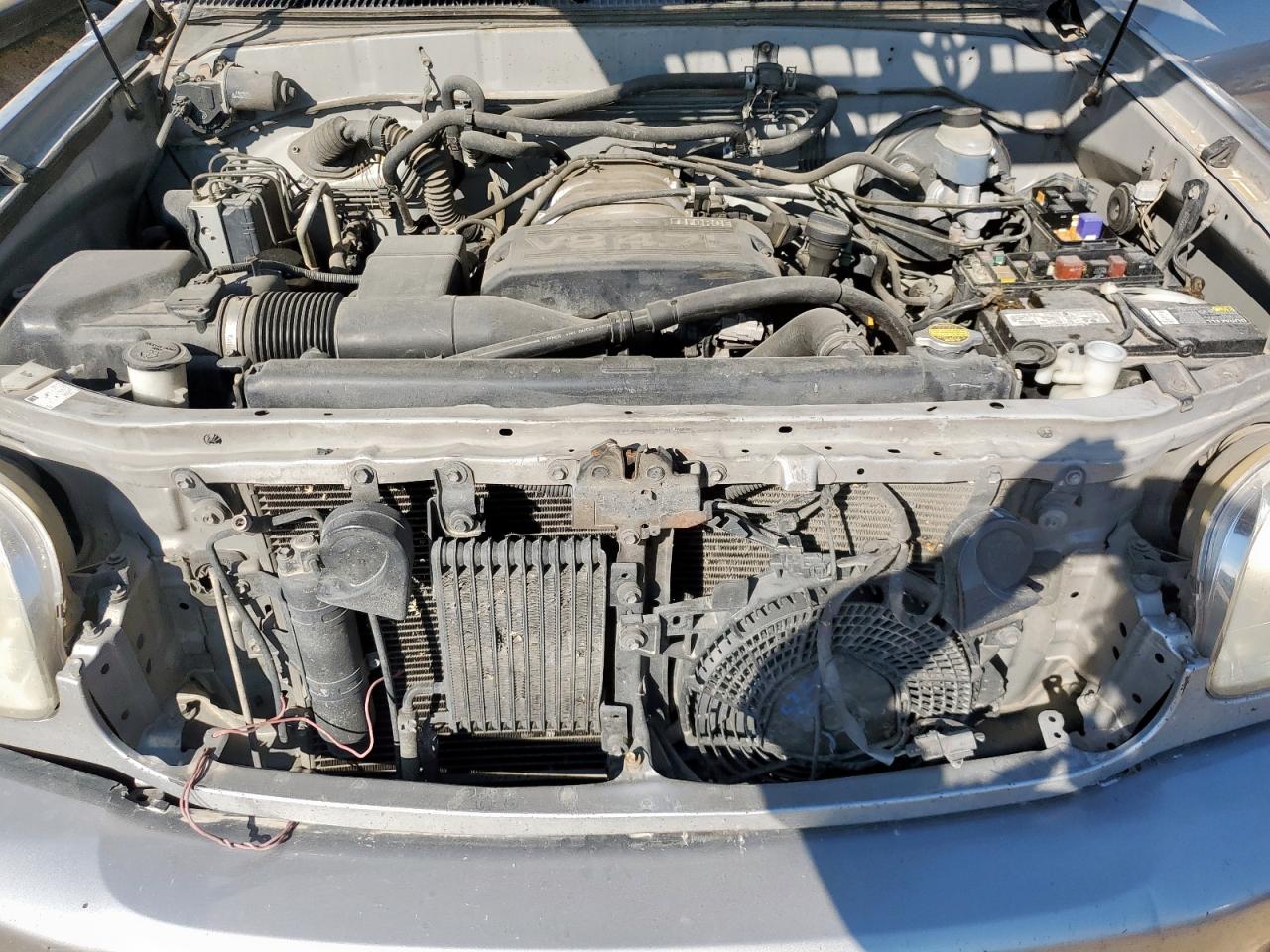 2002 Toyota Sequoia Sr5 VIN: 5TDZT34A22S123107 Lot: 83785095