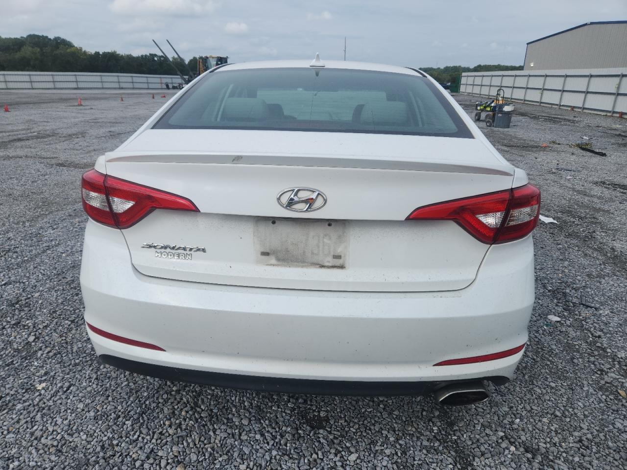 2015 Hyundai Sonata Se VIN: 5NPE24AF6FH243477 Lot: 84221335