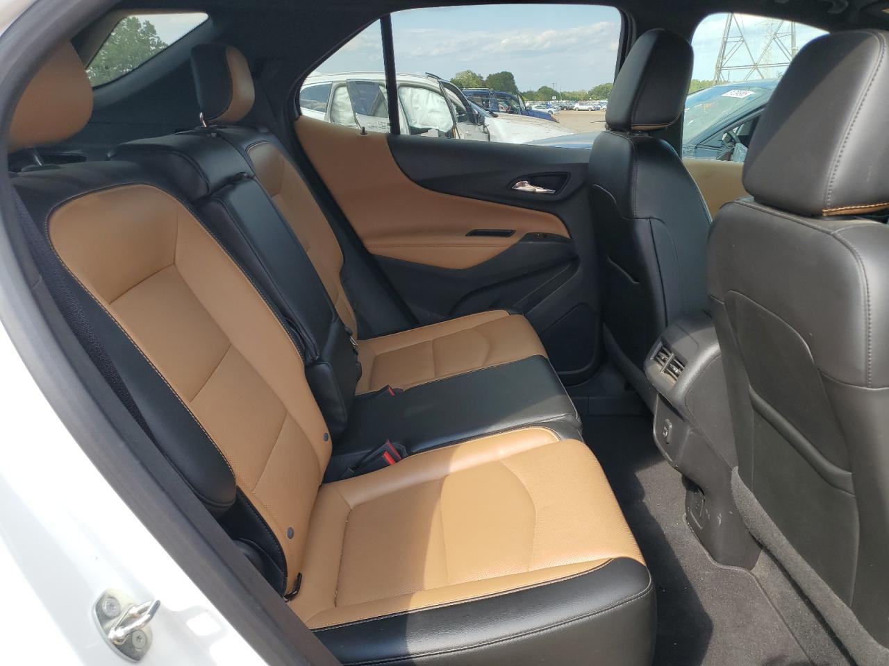 2020 Chevrolet Equinox Premier VIN: 3GNAXXEV2LS643113 Lot: 81096505