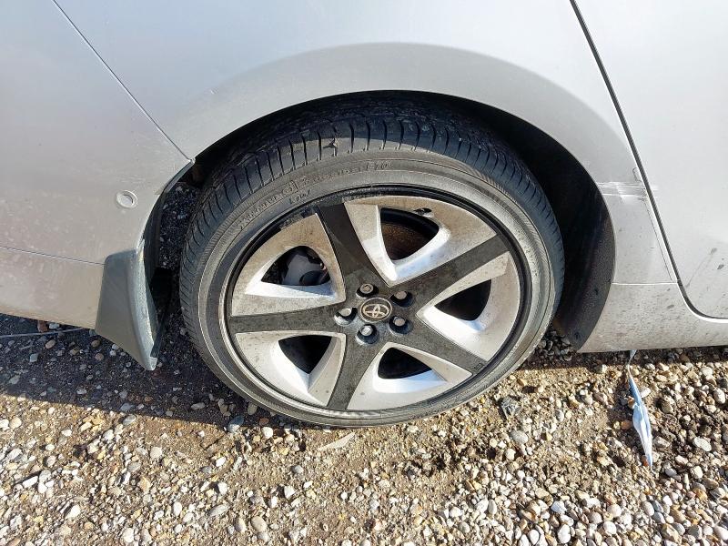 2017 TOYOTA PRIUS BUSINESS ED + VVT-I 