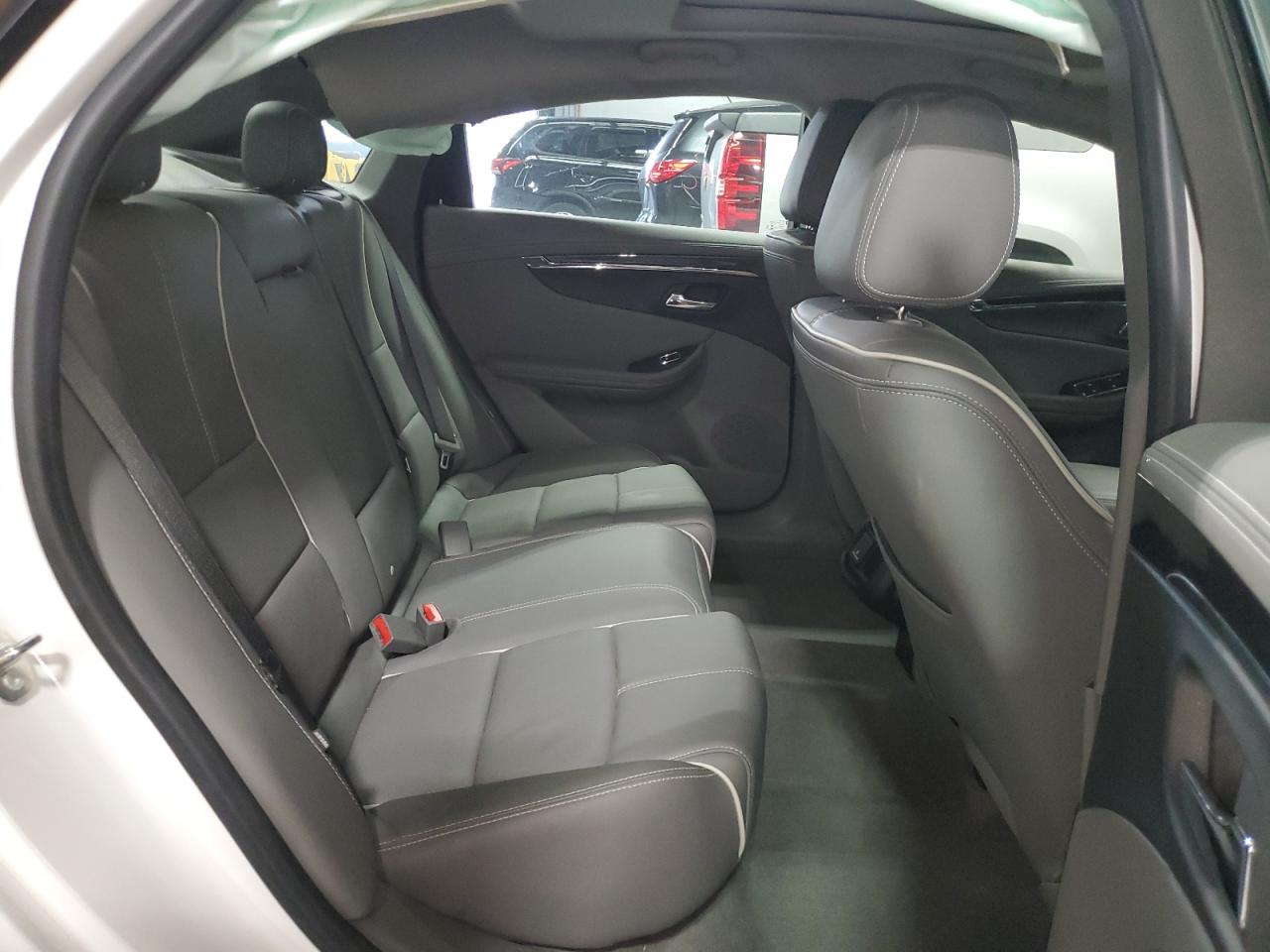 2018 Chevrolet Impala Premier VIN: 1G1125S32JU123692 Lot: 83940645