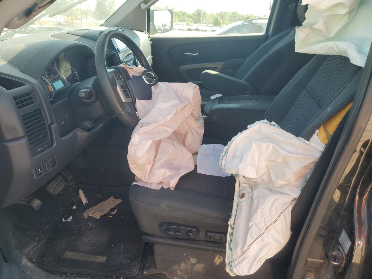 2015 Nissan Titan S VIN: 1N6BA0CA5FN513022 Lot: 84386745