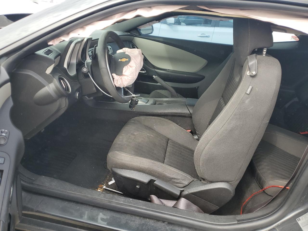 2014 Chevrolet Camaro Ls VIN: 2G1FA1E35E9301210 Lot: 84399905