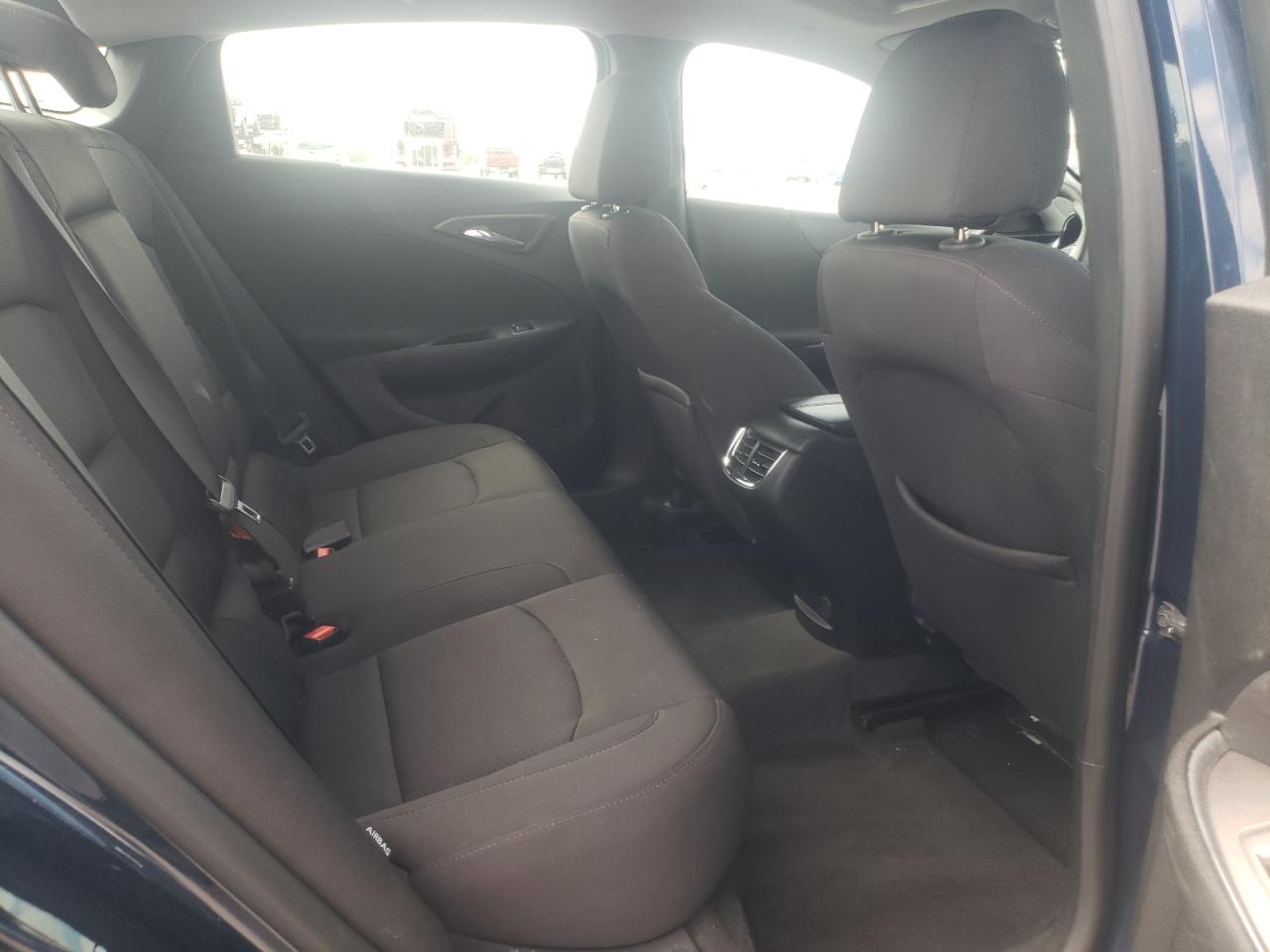 2019 Chevrolet Malibu Lt VIN: 1G1ZD5STXKF127105 Lot: 81769155