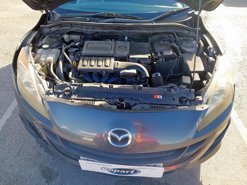 2009 MAZDA 3 TS2 