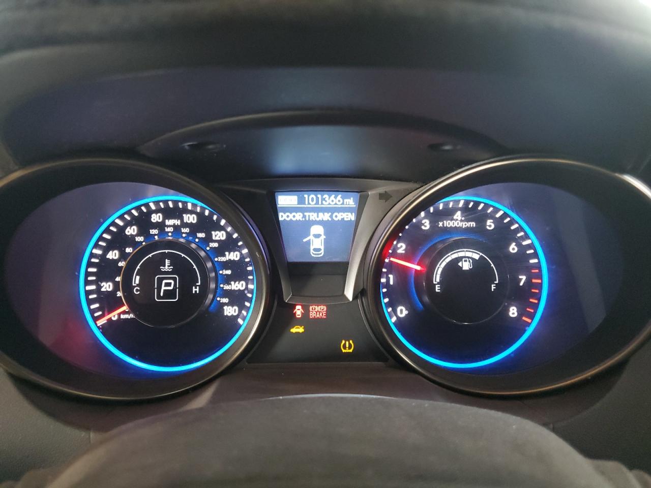 2016 Hyundai Genesis Coupe 3.8 R-Spec VIN: KMHHU6KJ8GU137282 Lot: 84377355