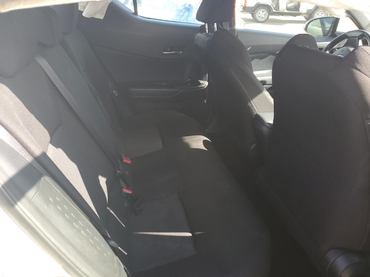 2018 Toyota C-Hr Xle VIN: JTNKHMBX6J1007688 Lot: 81628265