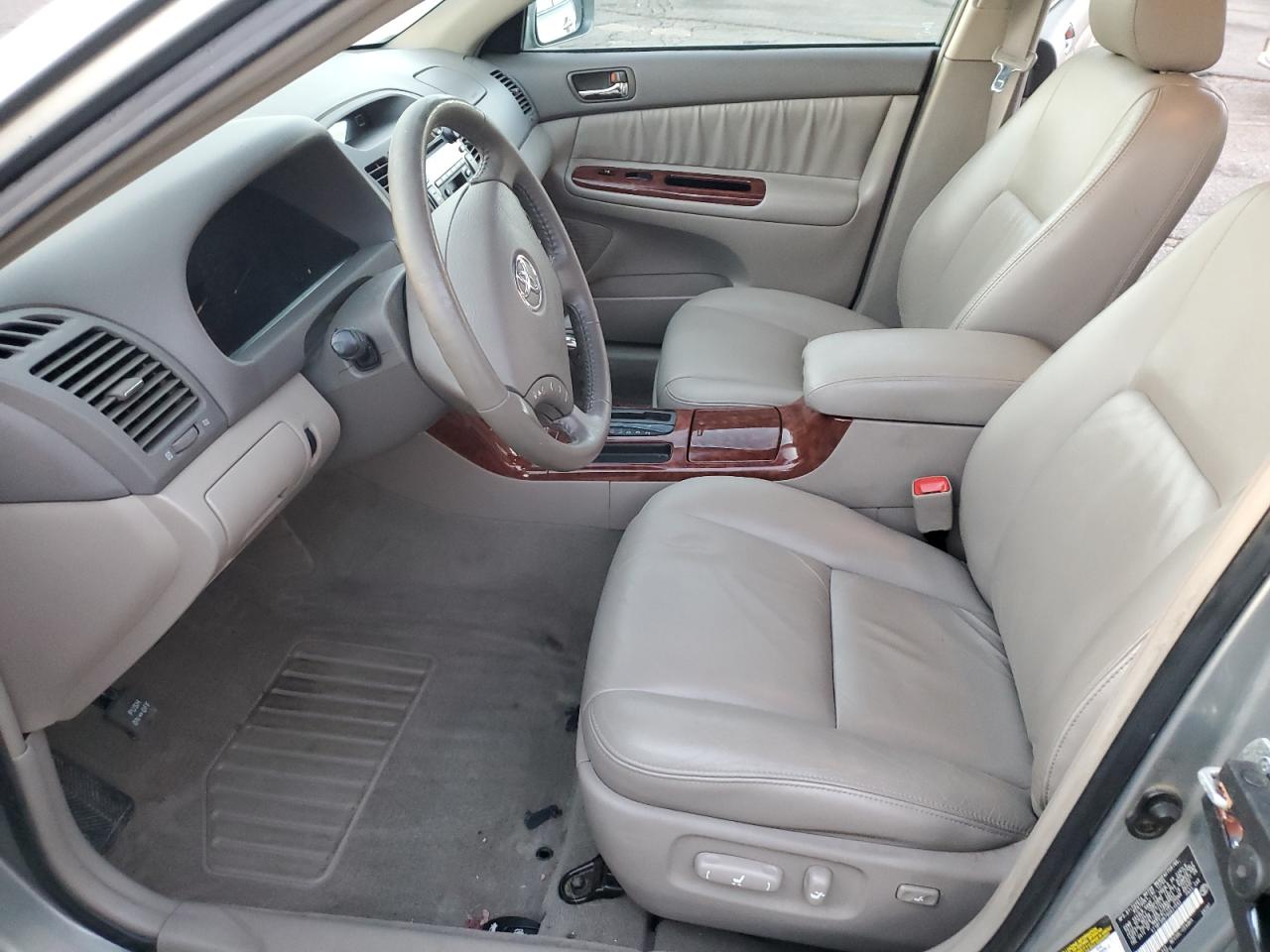 2006 Toyota Camry Le VIN: 4T1BF30K76U631593 Lot: 81217055