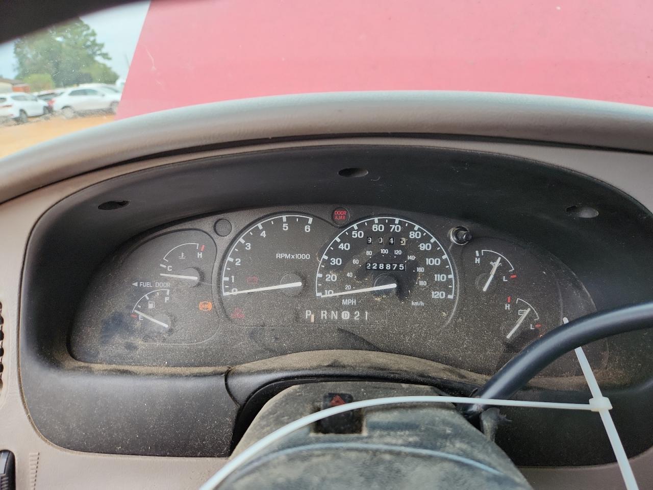 2000 Ford Ranger Super Cab VIN: 1FTZR15V6YPA31182 Lot: 82082355